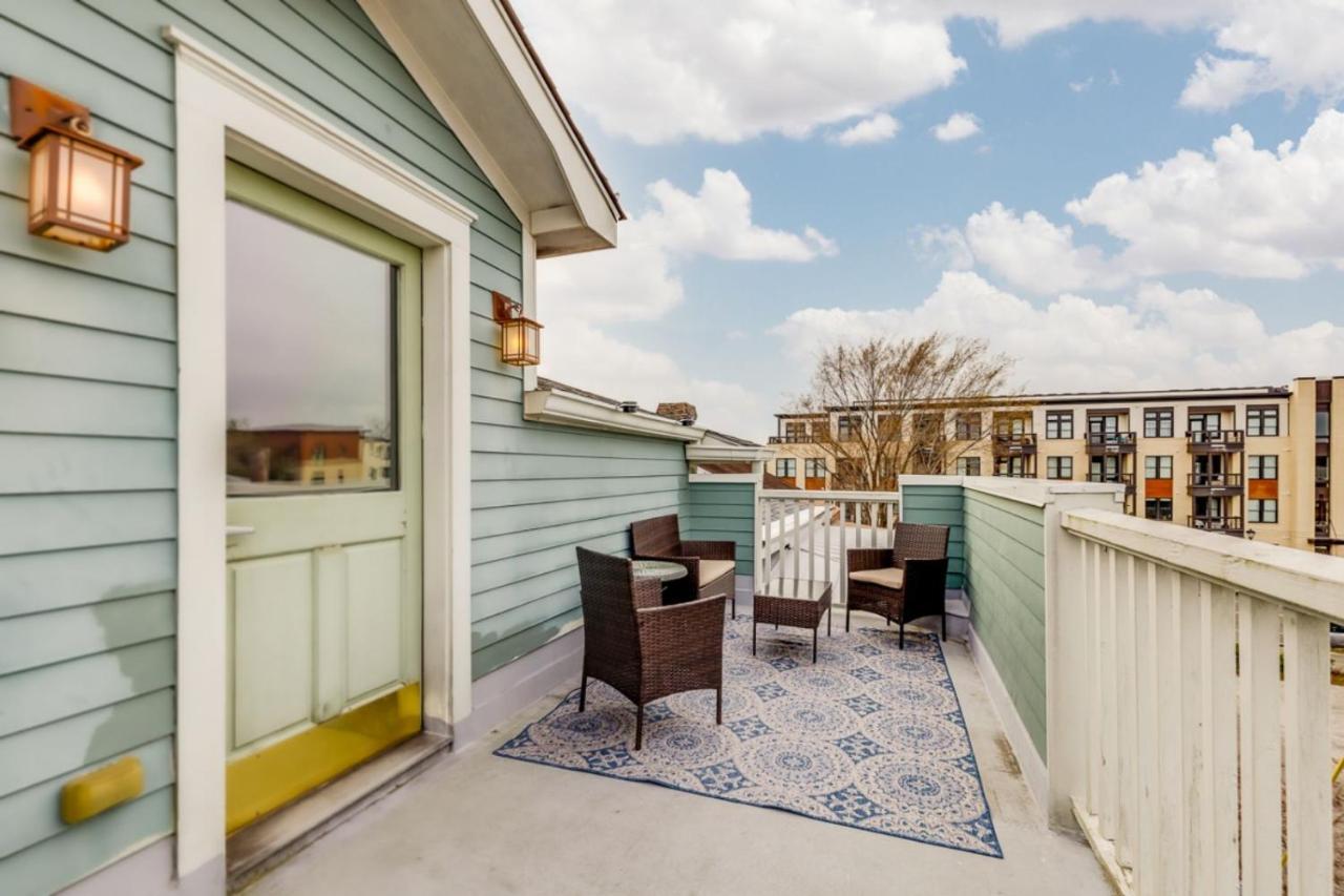Walk Score 90!!-Historic Downtown District-2 Blocks To Famous Forsyth Park- Huge Private Patio-Private Parking سافانا المظهر الخارجي الصورة